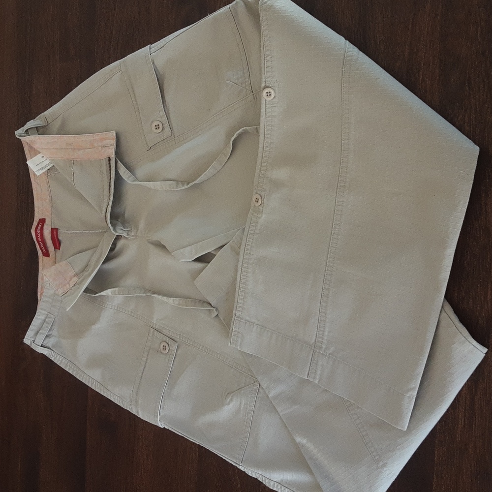 Gloria Vanderbilt Cream Cargo Pants